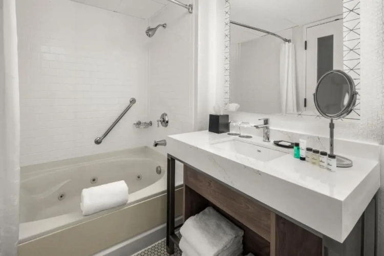 Double Suite with lake view
