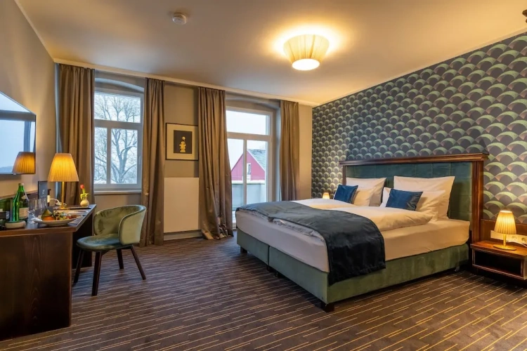 Deluxe Quadruple room