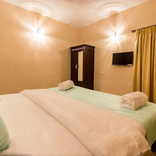 4 Bedrooms Villa