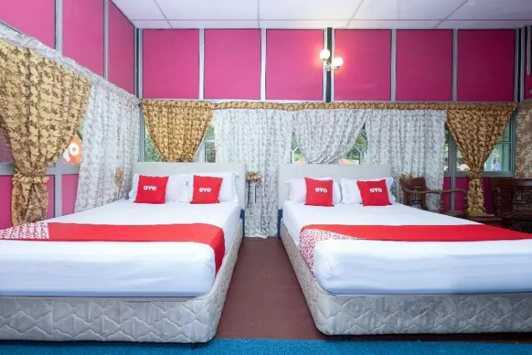 Quadruple Suite