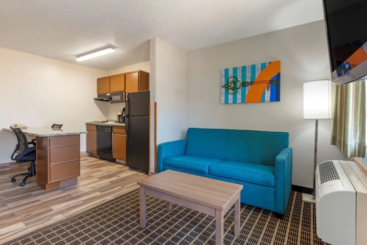 Mainstay Suites Dubuque