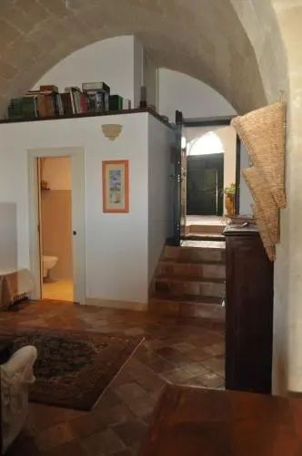 Casa Giura Longo