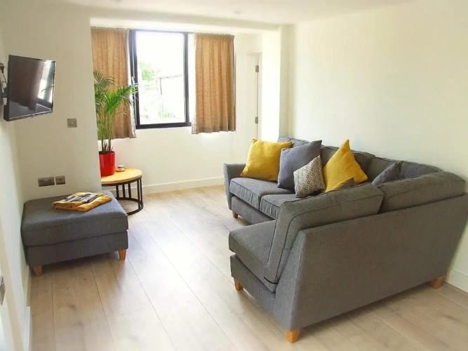 1 Bedroom Double Apartment