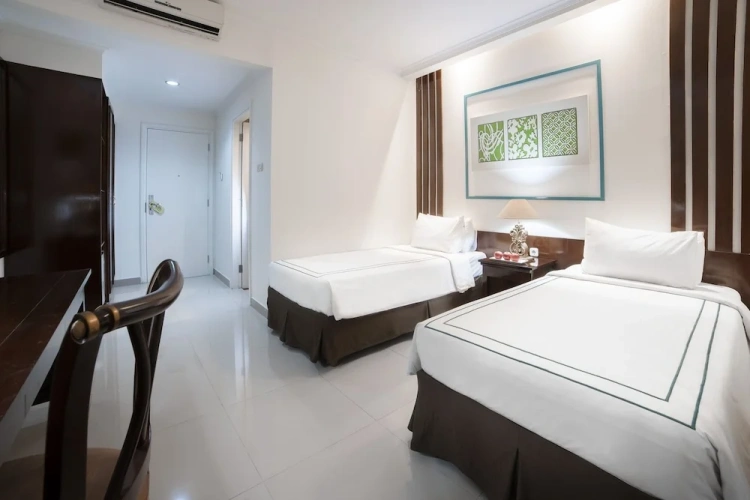 Premier Twin room