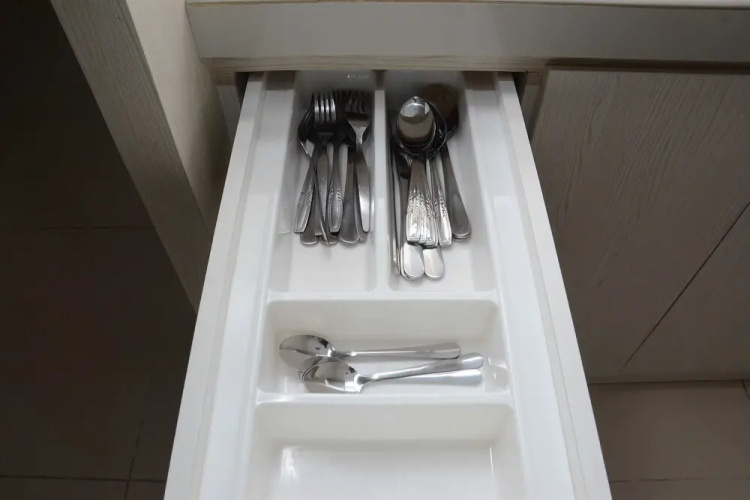 Best View and Spacious 2BR Green Bay Pluit Apartment