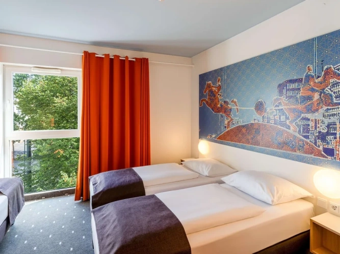 Triple room
