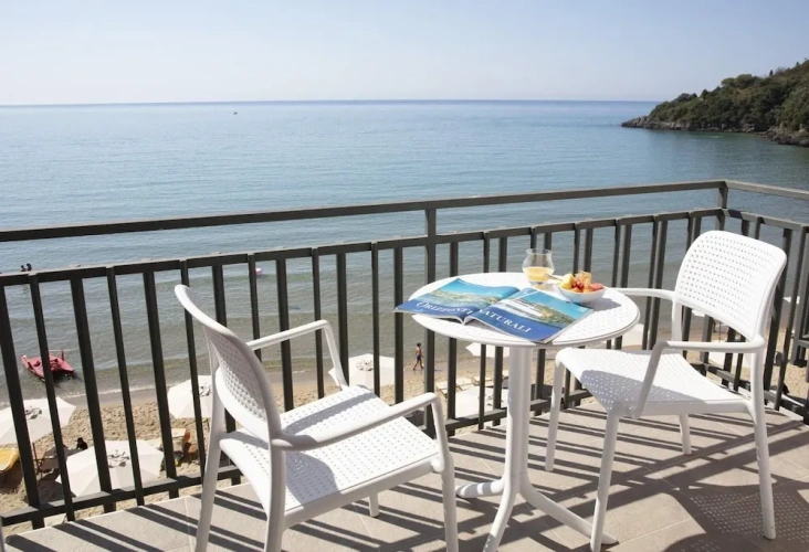 Superior Double room with sea view