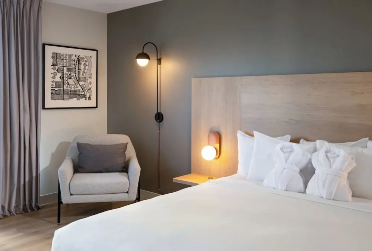 Executive Quadruple room with view