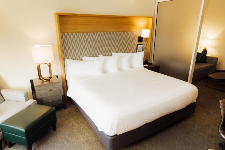 Double Suite