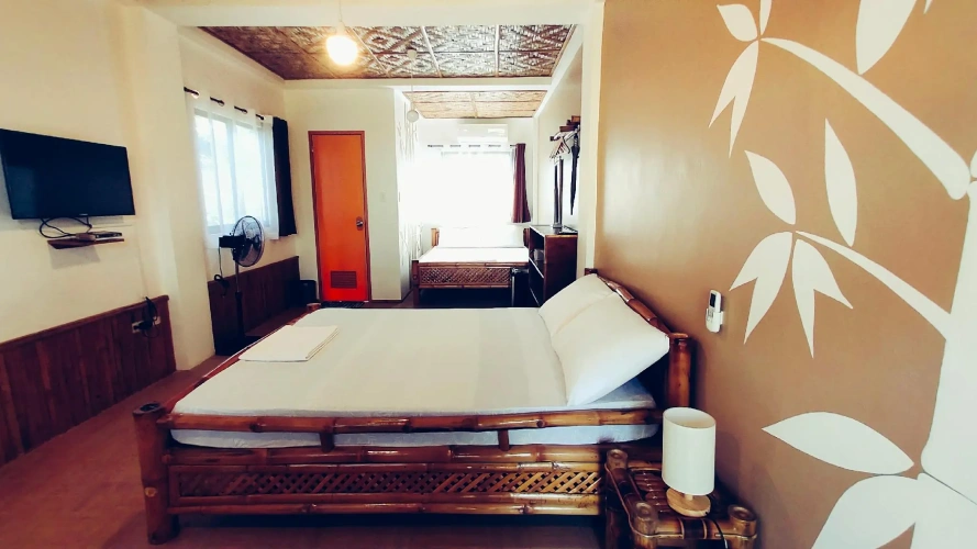 Standard Quadruple room with balcony