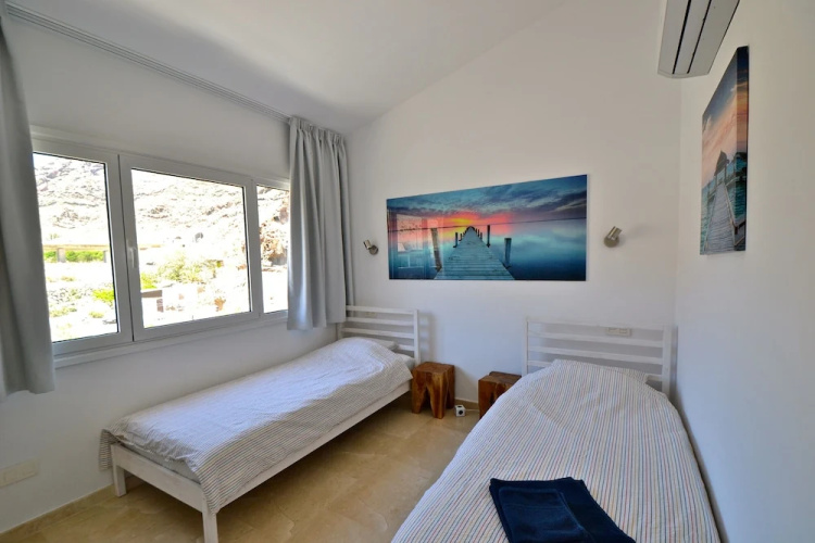 PS Apartment