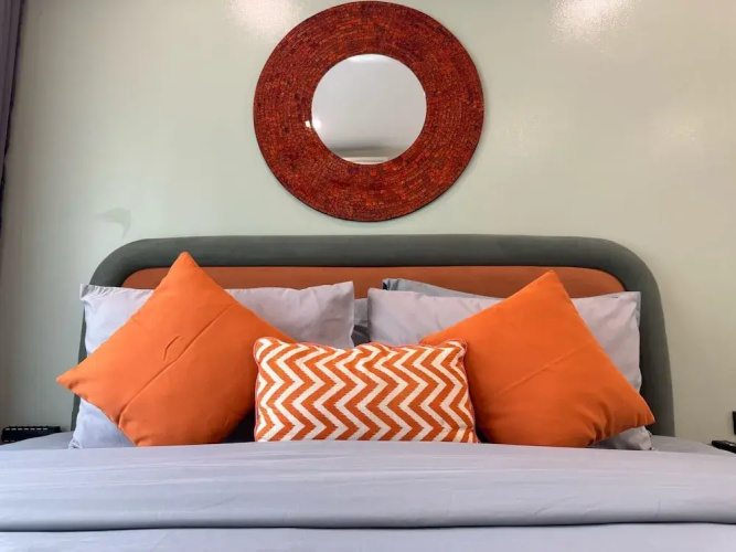 1BR Condo with Pool Gym C238