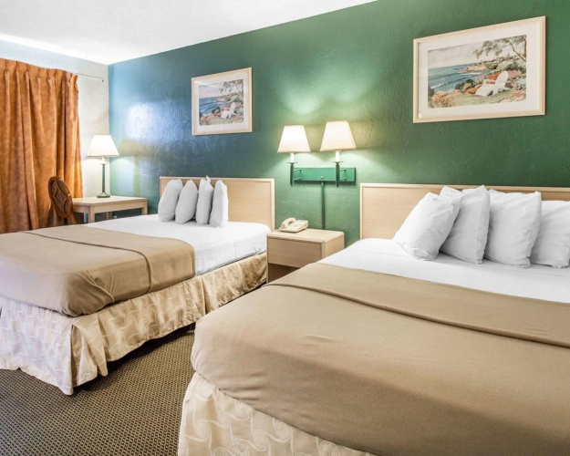 OYO Hotel Mustang Silverspring FL