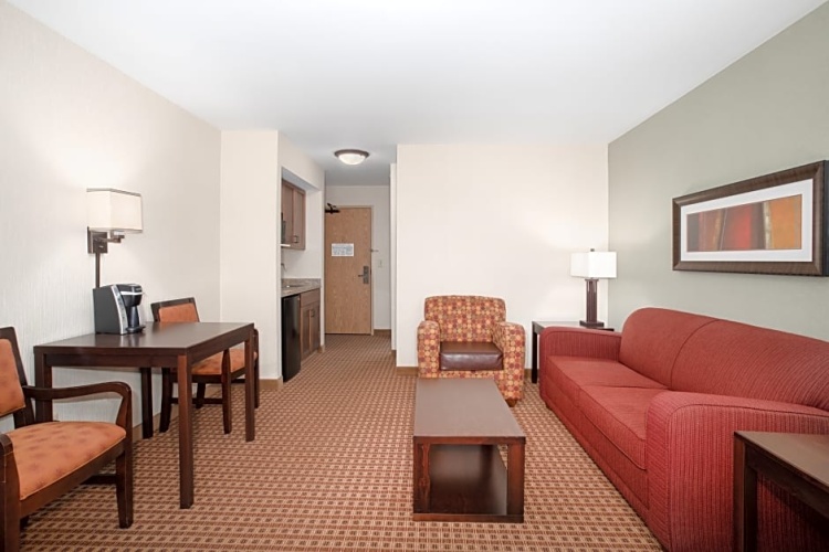 1 Bedroom Double Suite