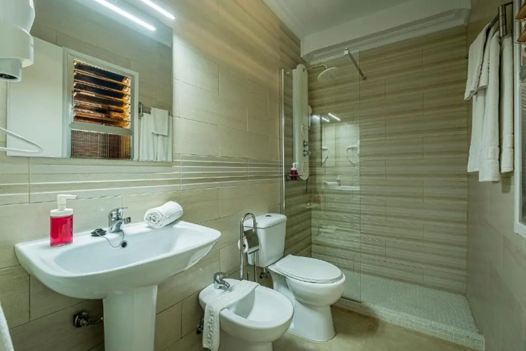 Hotel Gines