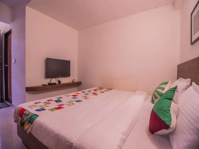 OYO 11443 Home Exotic Studio Panjim