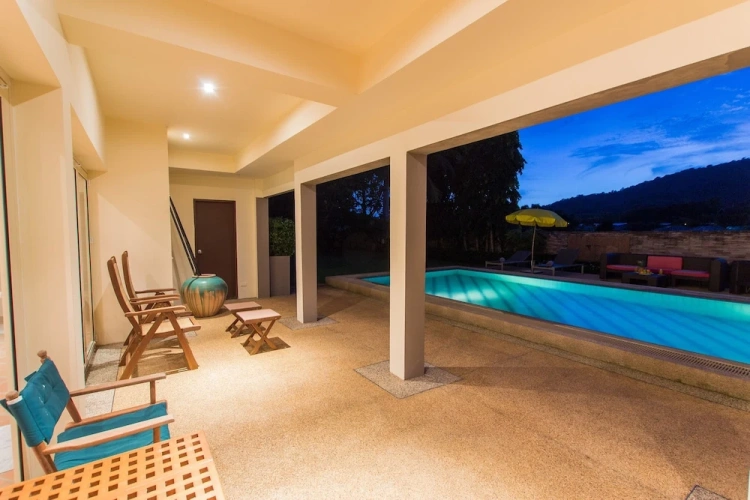 3 Bedrooms Villa