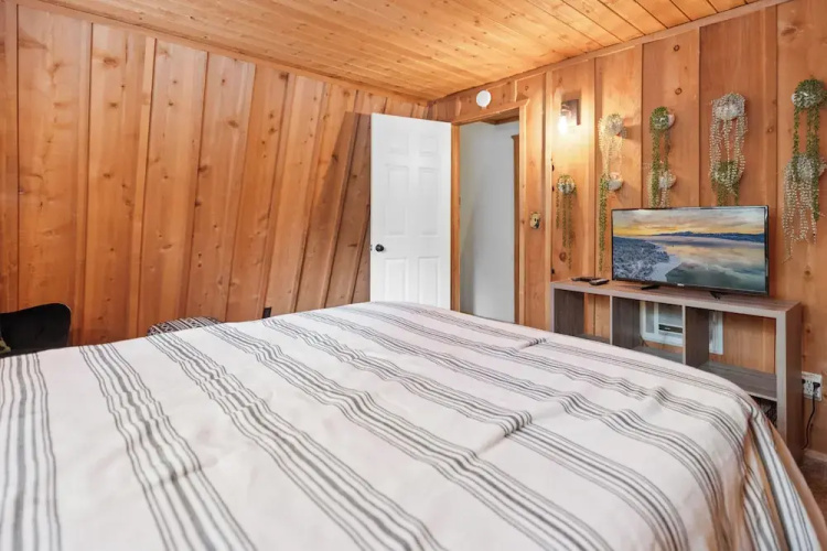 Green Leaf Lodge