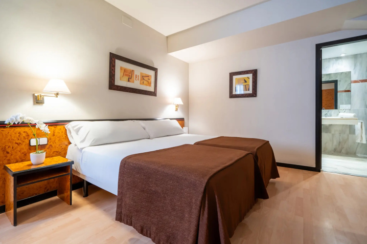 Hotel Glories