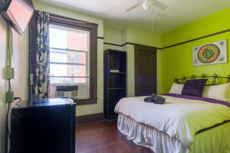 Lucky D's Hostel