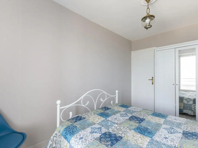 Charming Apartment in Courseulles sur Mer Near Seabeach