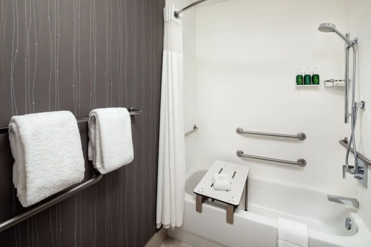 Standard Quadruple room with balcony