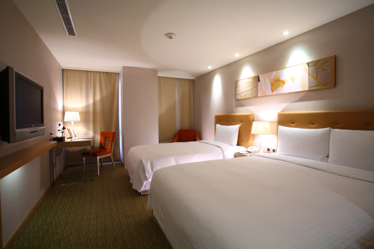 Classic City Resort