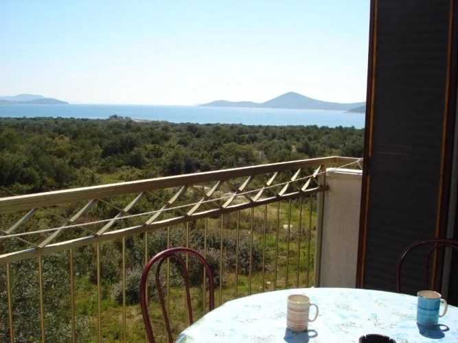 2 Bedrooms Apartment with balcony
