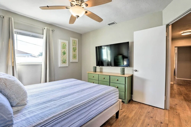 3 Bedrooms Cottage