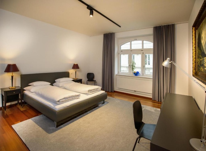 2 Bedrooms Apartment