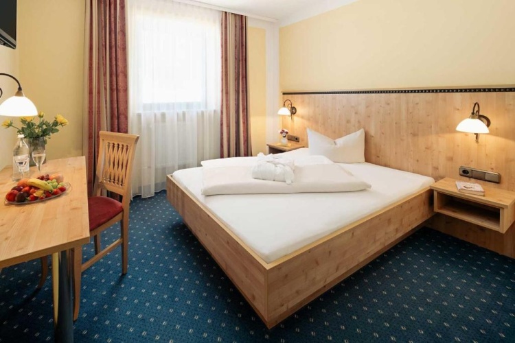 Superior Double room with balcony