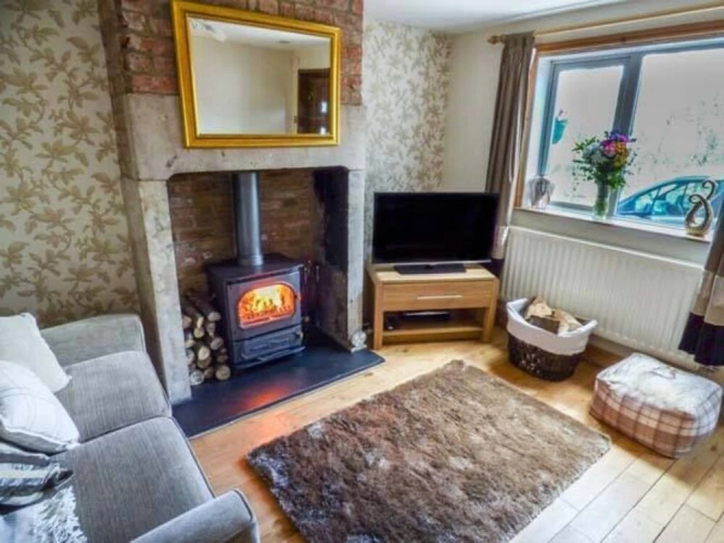 4 Railway Terrace