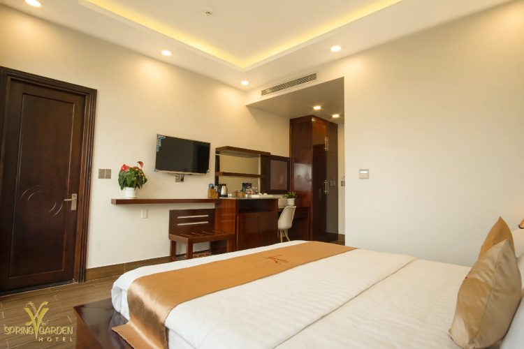 Deluxe Double room with lake view
