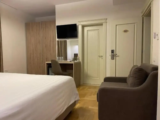 Mervin Hotel