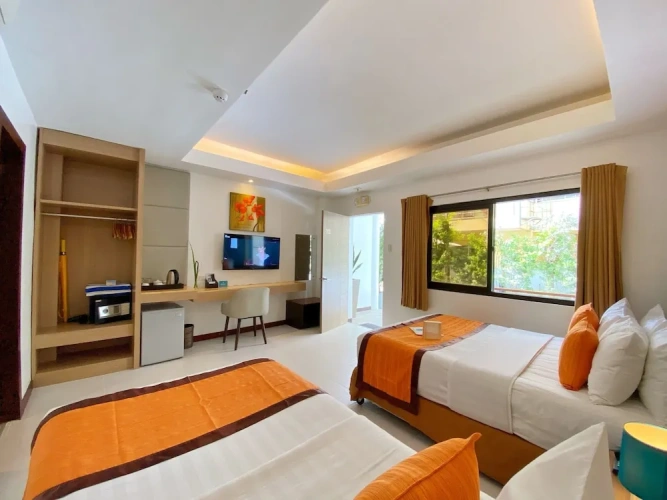 Superior Twin room with balcony
