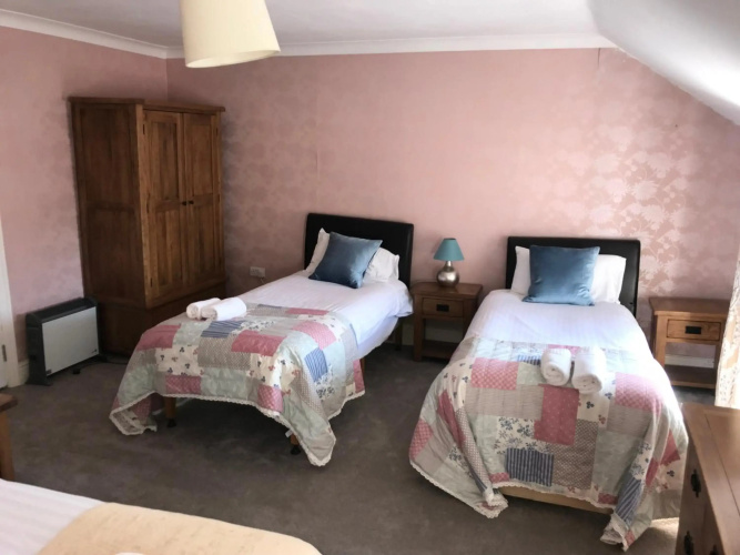 Pentre Farmhouse