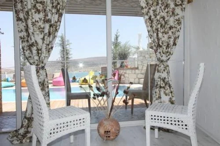 Shaka Marine Boutique Hotel