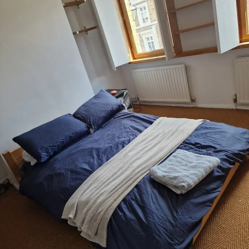 1 Bedroom-1 Bathroom-walkinshower-terrace