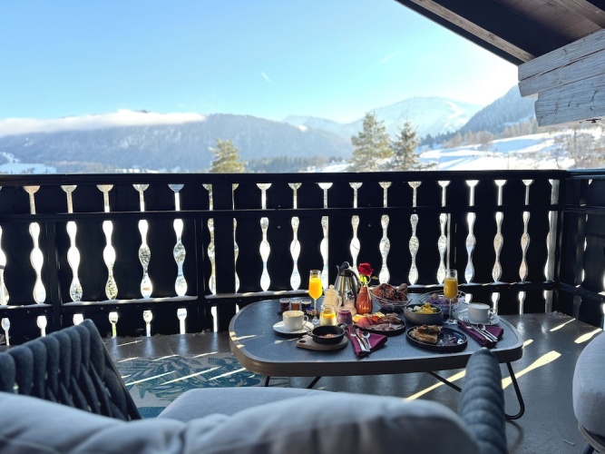 Double Suite with mountain view