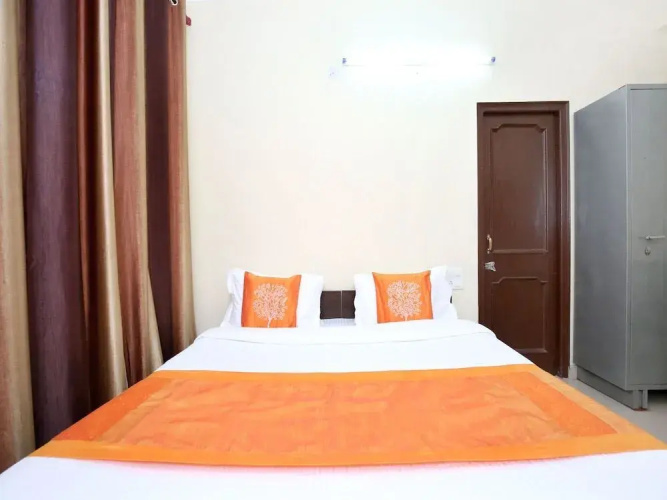OYO 12734 Home Valley View Studio Kasauli