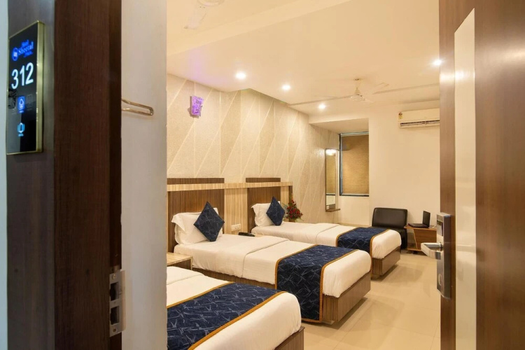 Hotel Sheetal Plaza