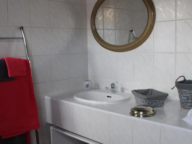 Une Chambre en Ville
