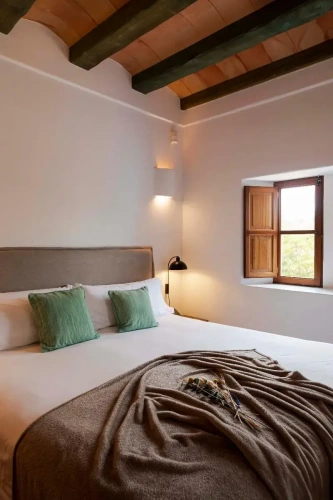 1 Bedroom Standard Double room with balcony