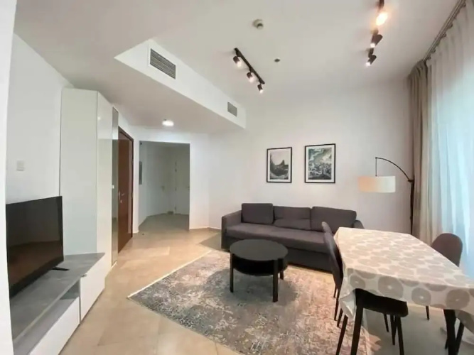Sophisticated Living 2BR Gem in dxb gate