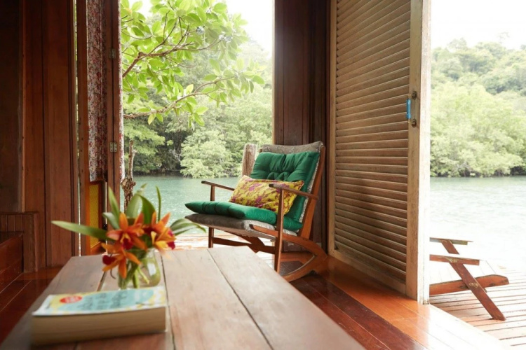 Bann Makok The Getaway