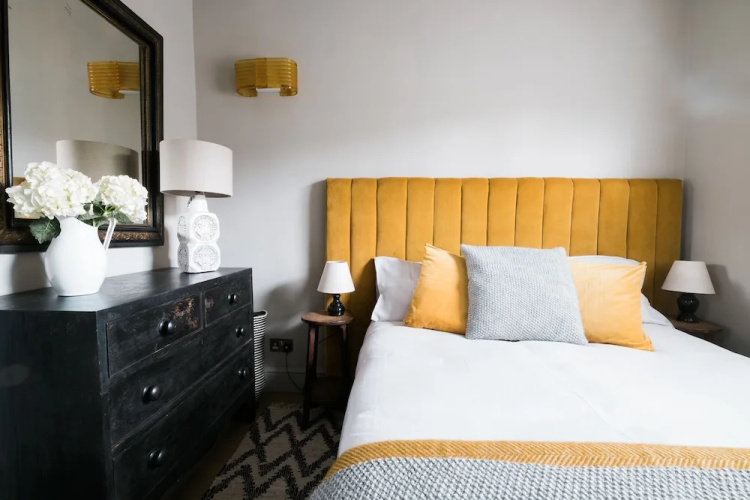 Elegant 1BR Flat in Marylebone