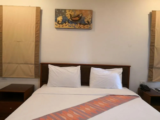 Baan Worachan Hotel