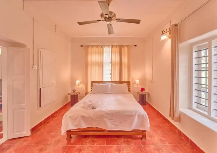 Deluxe Double room with balcony and with garden view