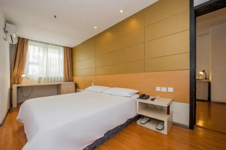 Motel 168 Sinan Road