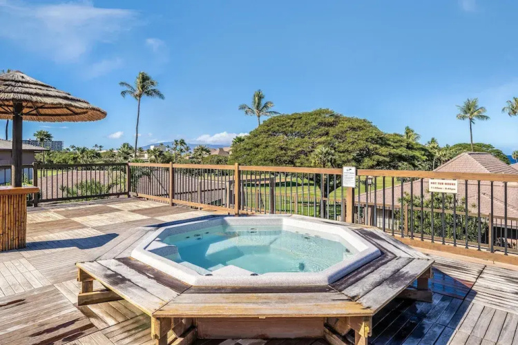Eldorado A107 in Lahaina